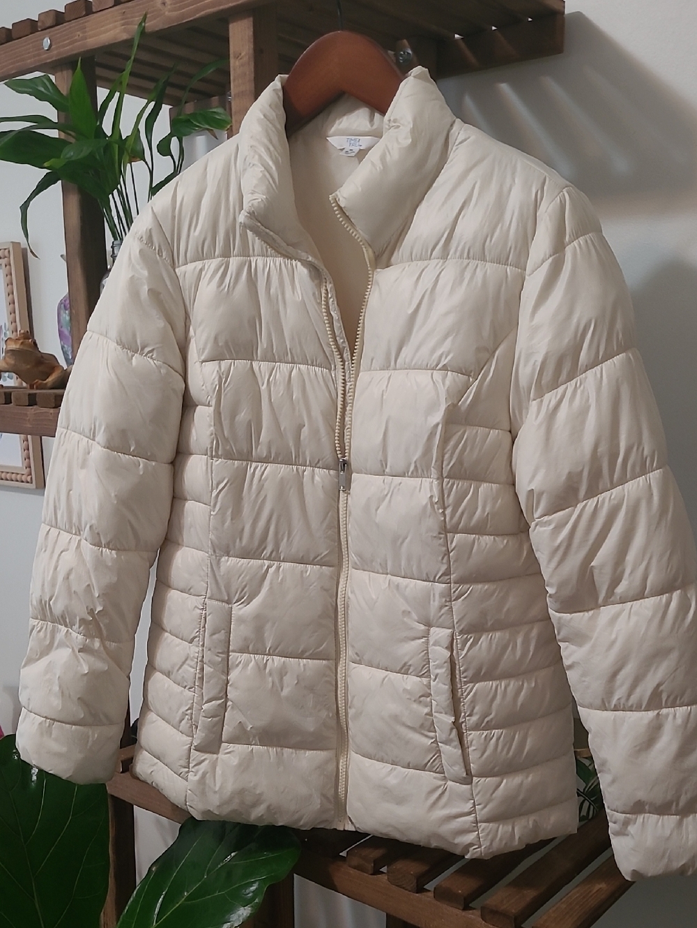 Time and Tru Women's Cream Puffer Jacket - Picture 2 of 3